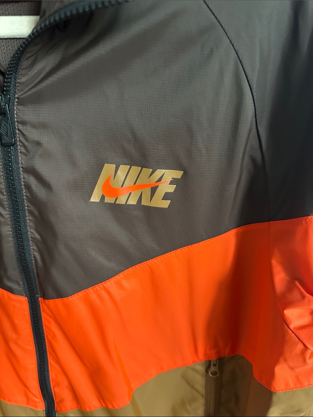 MENS NIKE WINDRUNNER JACKET - Picture 5 of 7